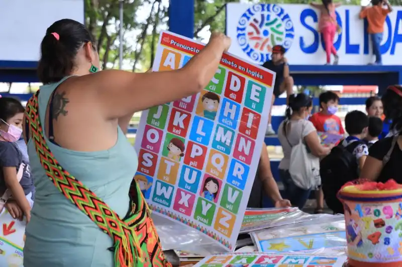 Gobierno-de-Playa-Del-Carmen-apoya-la-economía-familiar-para-el-regreso-a-clases-1