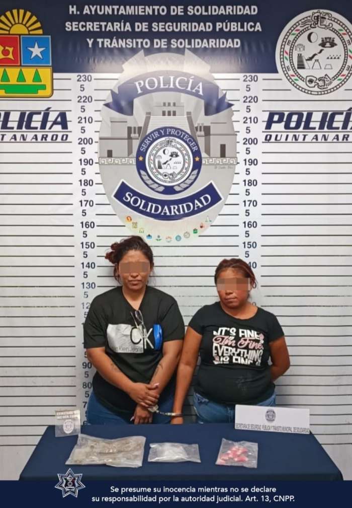 Aseguraron a dos mujeres en posesión de 28 bolsitas con posible droga como marihuana y piedra