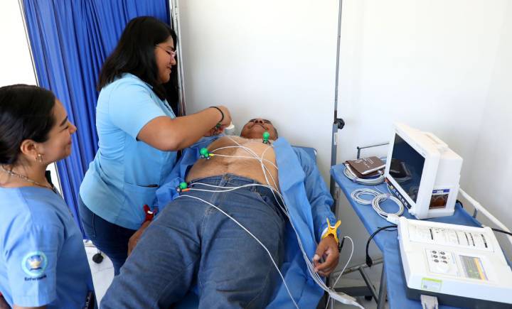 Avance en la Salud Comunitaria DIF Solidaridad Estrena Servicio de Electrocardiograma de Vanguardia 2