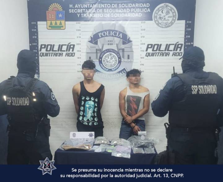 Exitosa Operación Policial en Playa del Carmen: Cuatro Individuos Arrestados por Supuesta Distribución de Sustancias Ilícitas