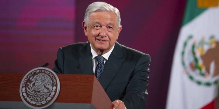 López Obrador Anuncia Reforma Integral: Eliminación de Organismos Autónomos en el Centro de la Propuesta