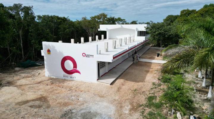 Mara Lezama Potencia Infraestructura Educativa con la Inauguracion de 5 Aulas en Colegio de Bachilleres de Cancun 1