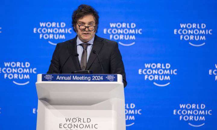 Milei Desafía en Davos las Agendas Globales de Feminismo y Medio Ambiente