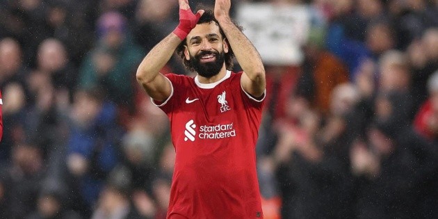 Premier League: Salah afianza al Liverpool en el liderato