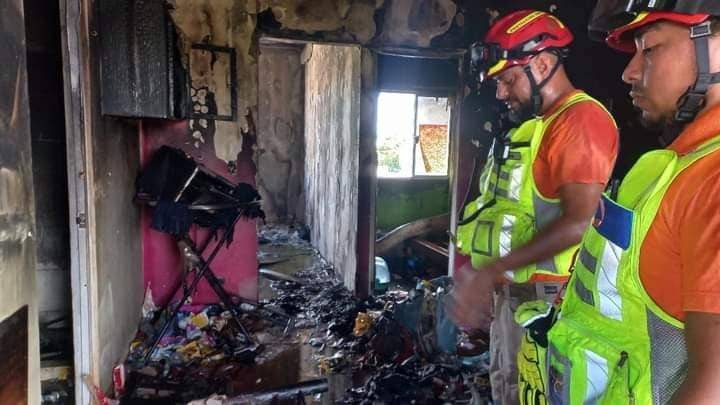 Tragedia en Playa del Carmen: Incendio Devasta Vivienda en Fraccionamiento Misión de las Flores