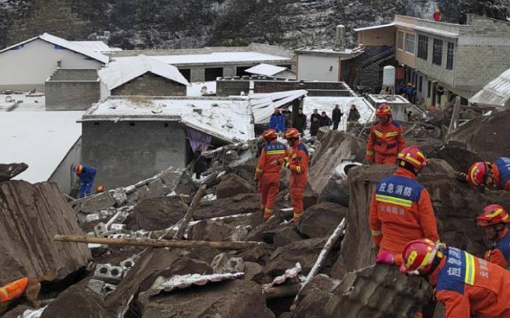 Tragedia en Yunnan, China: 47 Víctimas Mortales tras Deslave