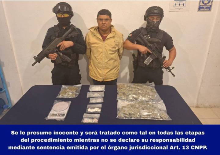 Arrestan a Individuo con Cerca de 200 Porciones de Drogas en Playa del Carmen