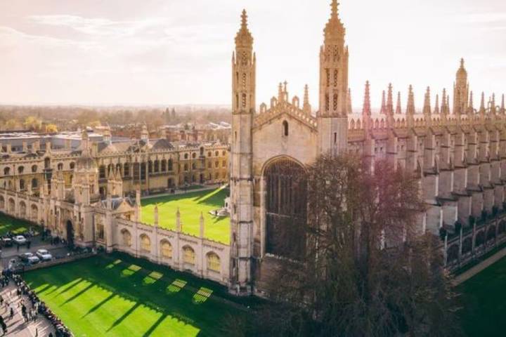 Despierta tus Habilidades en Inglés: Cursos Gratuitos de la Universidad de Cambridge