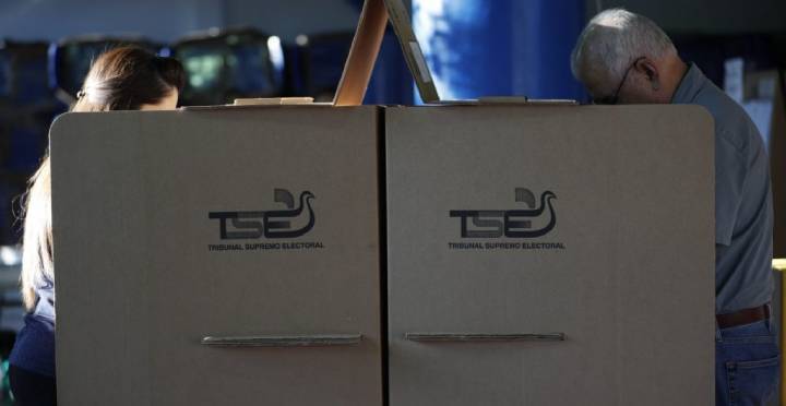 El Salvador elige a Bukele de manera abrumadora en historicas elecciones 1