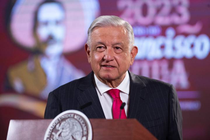 López Obrador Invita a la Apertura del Tren Maya y Anuncia Supervisión de Obras antes de Veda Electoral