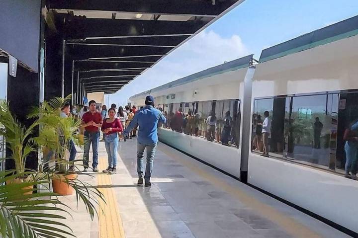 Comienza Operación del Tren Maya en Trayecto Playa del Carmen-Cancún