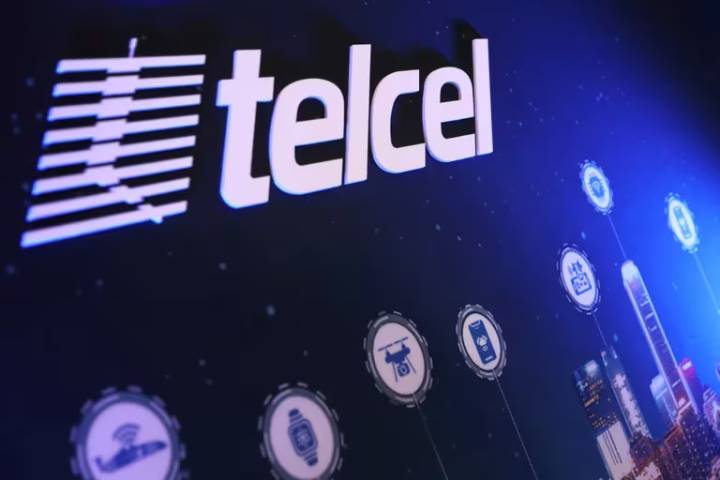 Telcel experimenta dificultades el 15 de marzo; usuarios expresan inconformidad con humor gráfico