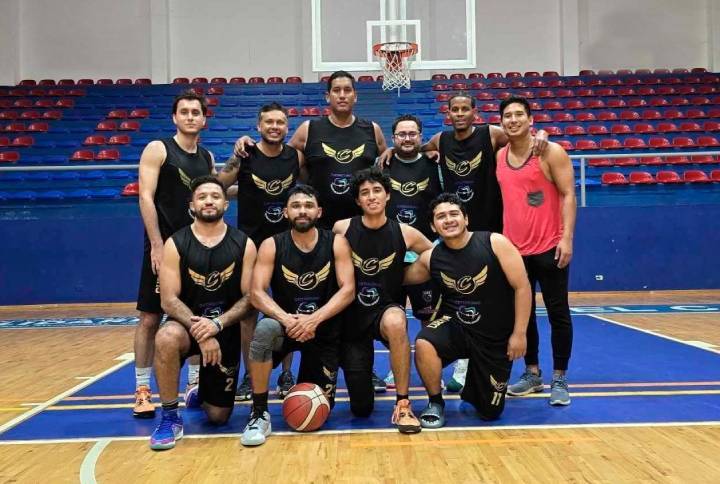 Duelo Epico en la Final del Baloncesto Premier de Playa 2