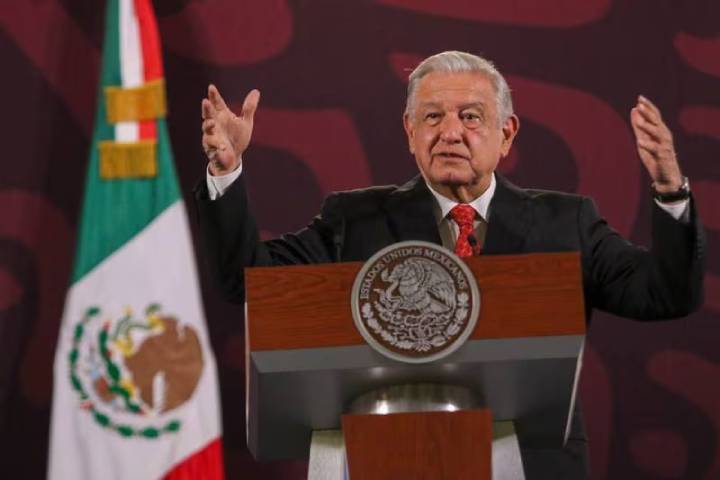 Llamado de López Obrador a Separar Justicia de Política en Elección de Solidaridad