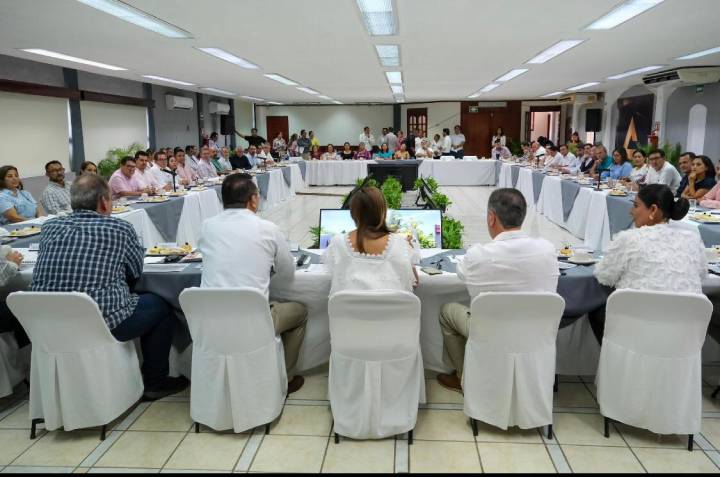 Respaldando el Renacimiento Comercial de Chetumal Reconocimiento al Gobierno de Quintana Roo 3