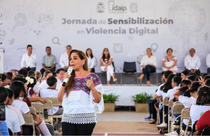 Jornada de Sensibilización sobre Violencia Digital en Felipe Carrillo Puerto
