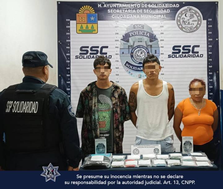 Detenidos Tres Individuos por Presunta Posesión de Drogas en Playa del Carmen