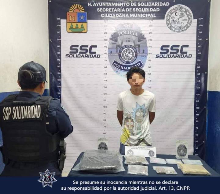 Detienen a Joven con Drogas y Equipo de Protección en Villas del Sol