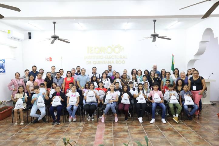 Visita de Parlamentarios Infantiles al Instituto Electoral de Quintana Roo