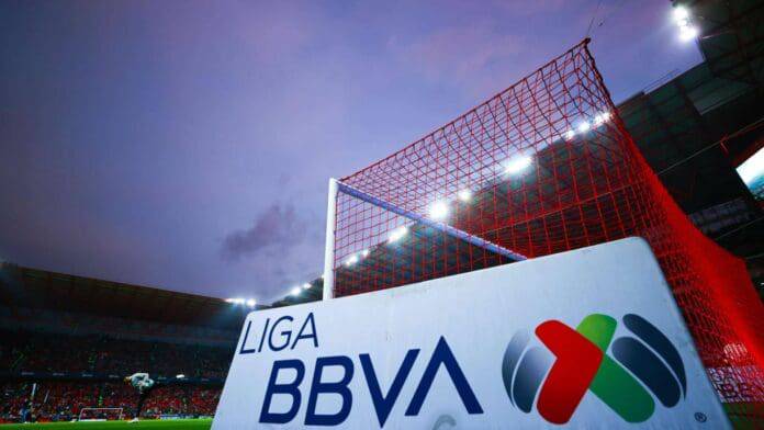 AMLO Revela Que Un Club de la Liga MX Está en la Lista de Deudores Fiscales del SAT