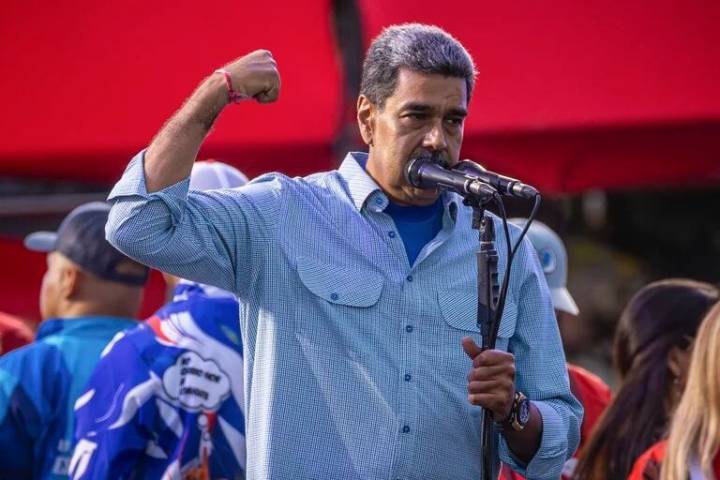 Maduro se asegura un tercer mandato con 51% de los votos