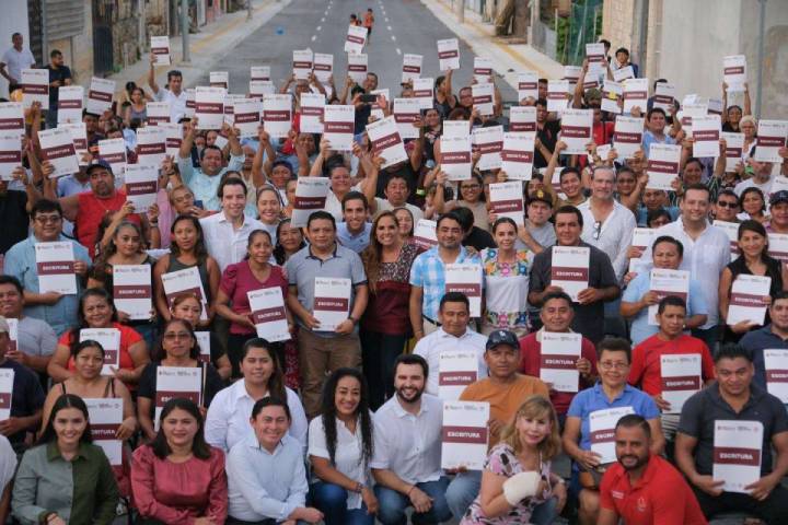 Mara Lezama asegura vivienda a 740 familias en Cancún