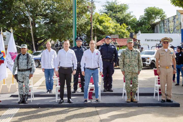 Diego Castañón presenta plan integral de seguridad para Tulum