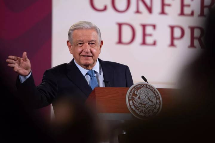 AMLO Anuncia Operación Aérea de Rescate para Mexicanos en Israel