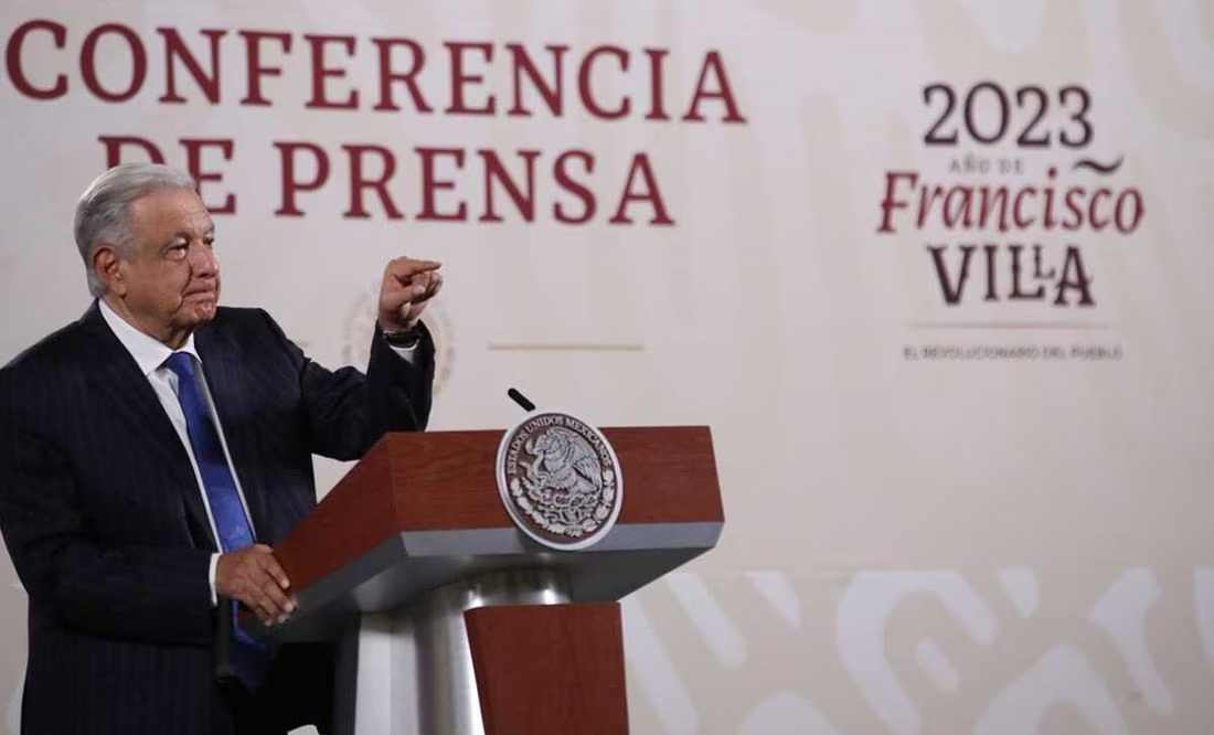 AMLO Insiste en la Importancia de Conferencias para el Futuro Presidente; Oposición Optaría por Comunicados