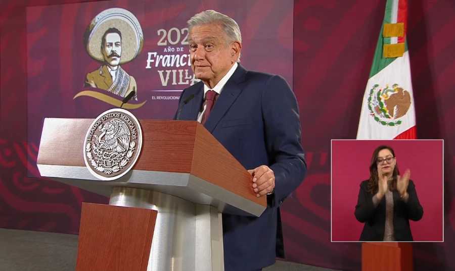 AMLO minimiza el conflicto entre taxistas y conductores de Uber en Cancún