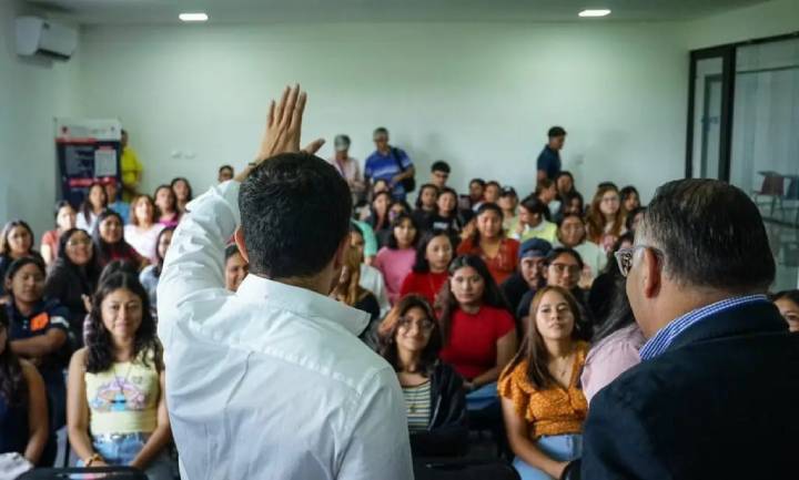 Alianzas Estudiantiles por el Bienestar en Cancún: Compromiso de Pablo Bustamante