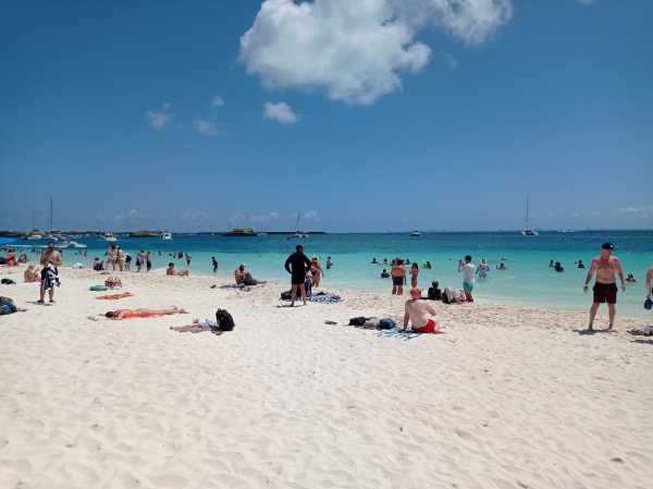 Alta Ocupación Hotelera en Isla Mujeres durante la Temporada Vacacional