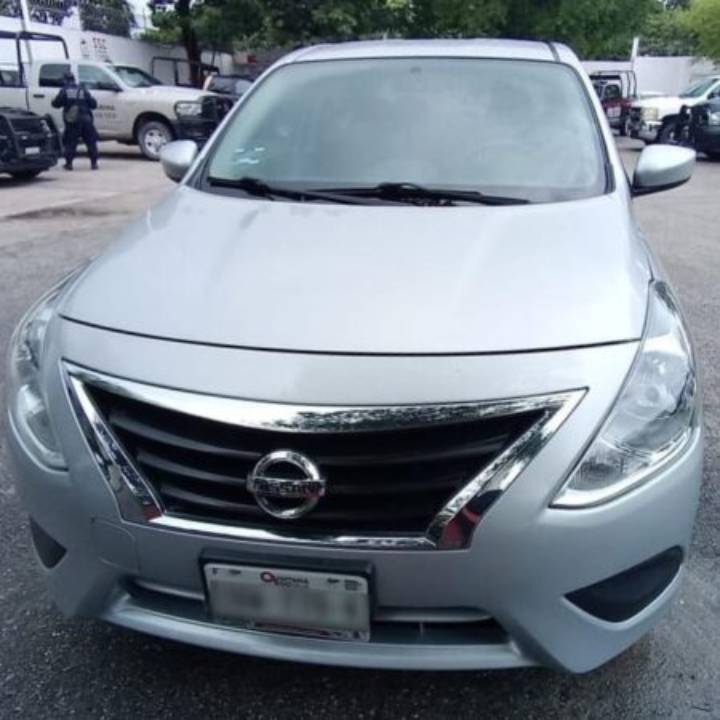 Arrestan a Individuo por Ocultar Vehiculo Robado Tras Incidente en Avenida Cancun 1