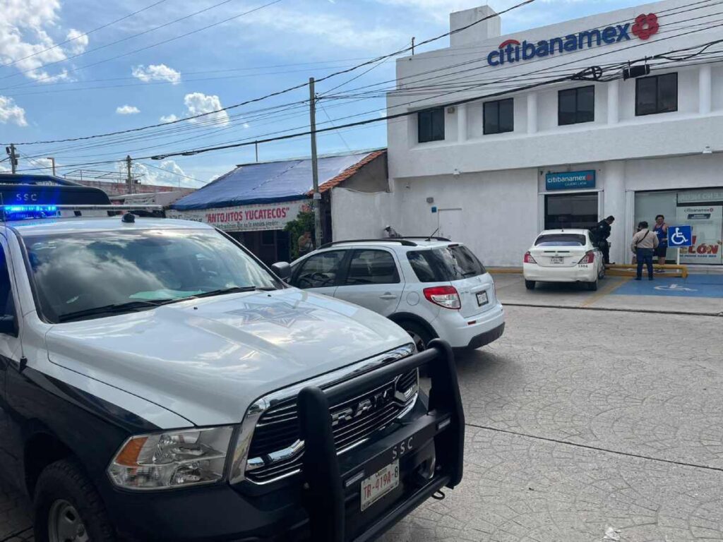Ataque a Cliente Bancario a la Salida de Sucursal Citibanamex en Cancun 1