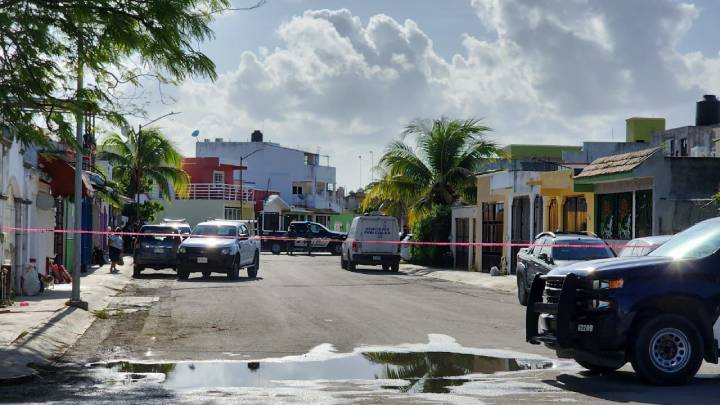 Ataque armado a una residencia y vehículo en Misión de las Flores, Playa del Carmen