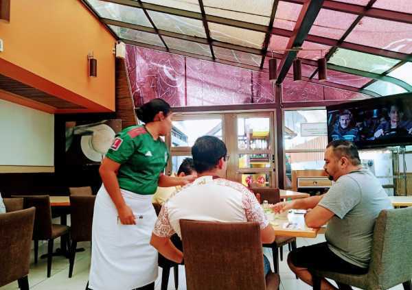 Aumento del tráfico peatonal en la Avenida Nader de Cancún