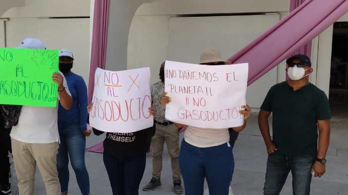 Bonfileños protestan contra obra de gasoducto en bulevar Colosio