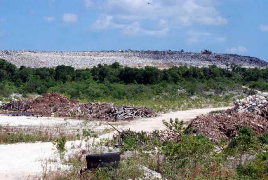 Cancún adoptará antiguo relleno de manera temporal mientras aborda daño ambiental