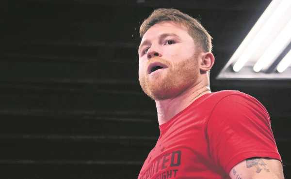 Canelo Álvarez sigue con el tema de Messi: "Déjense de pen..."