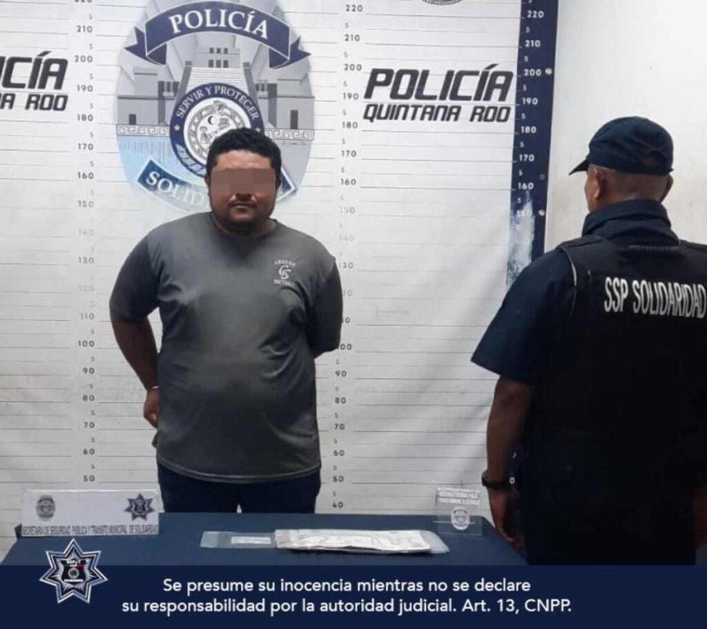 Capturan a Dos Personas con Documentos Falsos de Vehículos en Playa del Carmen