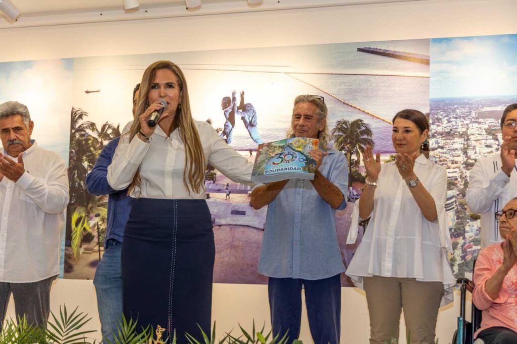 Celebración Cultural en Solidaridad: Galería de Arte e Histórico Libro Conmemorativo