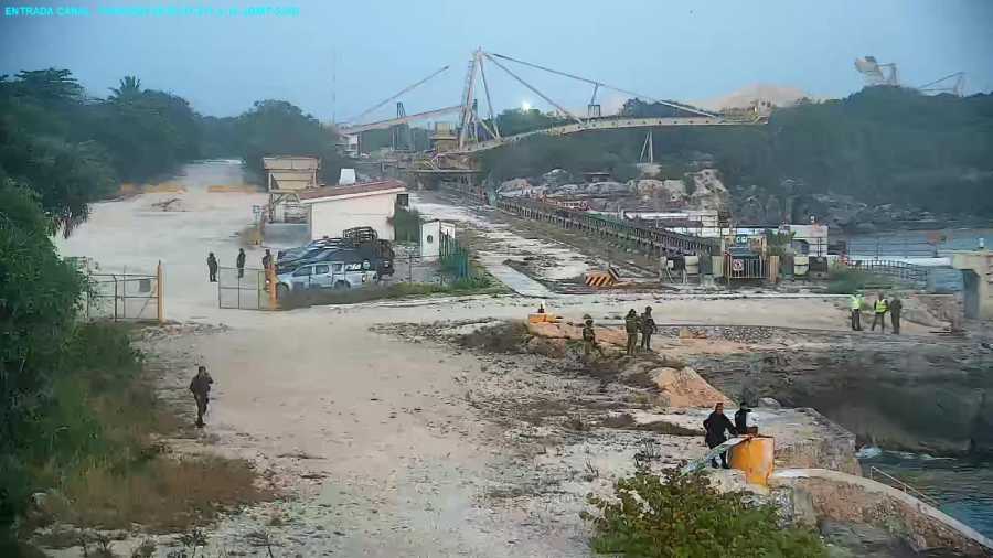 Cemex recupera posesión de terminal marítima de Punta Venado tras disputa legal con Calica