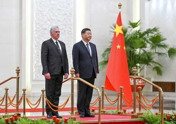 China a donado 100 millones de dólares a Cuba