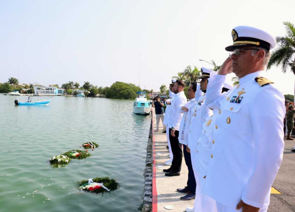 Conmemoración en Chetumal del 81º aniversario del Día de la Marina Nacional