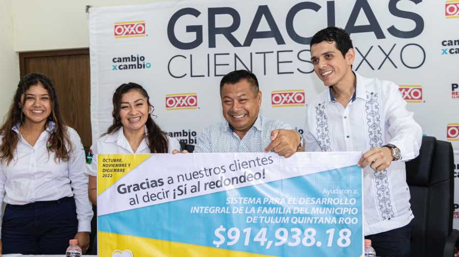 DIF-Tulum recibe donativo de $914,938.18 pesos recaudado por tiendas Oxxo