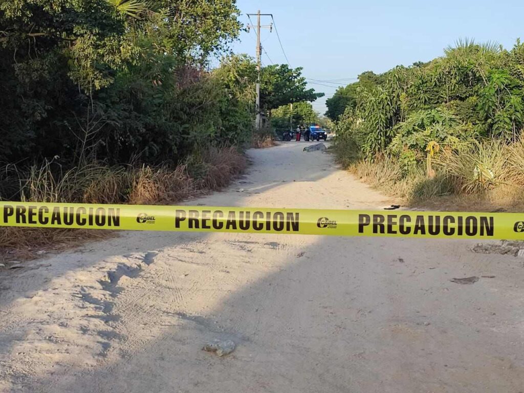 Descubren Cuerpo Envuelto en Sábana en Residencial Santa Ana de Cancún