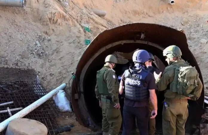 Desvelamiento del Paso Subterráneo de Hamás por el Ejército Israelí, Peligrosamente Cercano a la Frontera