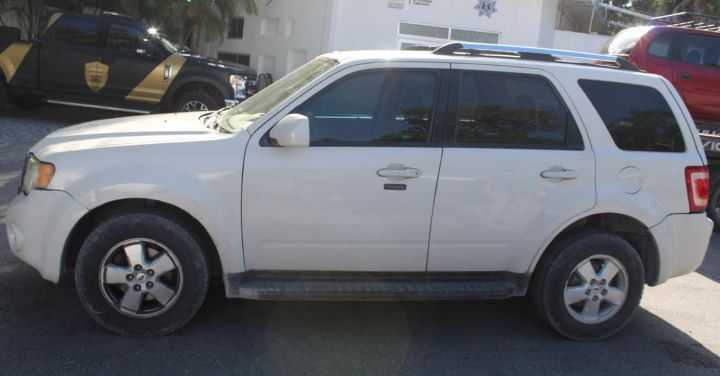 Detenidos 2 Individuos por Robo de Vehículos y Delitos Graves en Cancún 1 Detenidos 2 Individuos por Robo de Vehiculos y Delitos Graves en Cancun 1