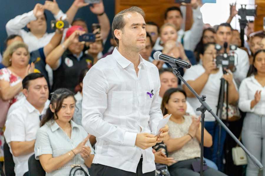 Diego Castañón asume la presidencia municipal de Tulum comprometiéndose a continuar el legado de Marciano Dzul Caamal