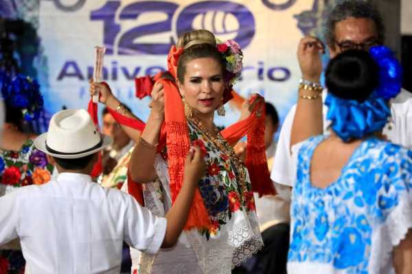 El 120 aniversario de Playa del Carmen finaliza al compas de la jarana 2